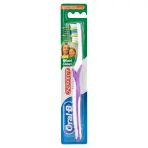 brosse  Oral-B 3 Effect Maxi Clean (Médium).